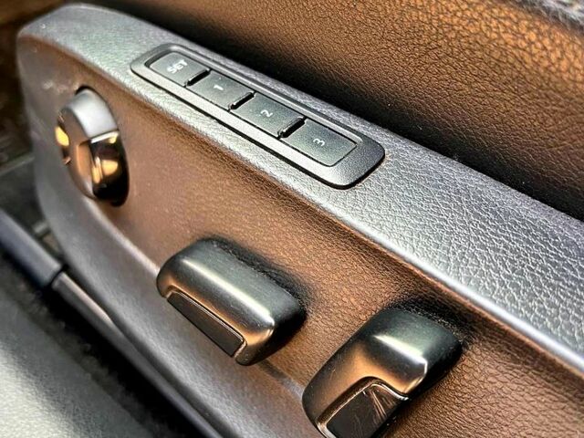 Синий Фольксваген Пассат, объемом двигателя 2 л и пробегом 260 тыс. км за 13600 $, фото 10 на Automoto.ua