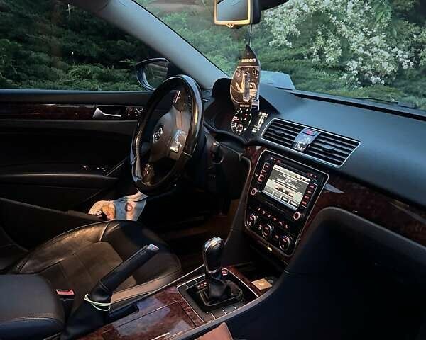Фольксваген Пассат 2012 в Балте на Automoto.ua Синий Фольксваген Пассат, объемом двигателя 2 л и пробегом 260 тыс. км за 13400 $, фото 16 на Automoto.ua