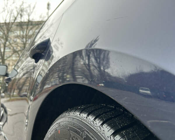 Синий Фольксваген Пассат, объемом двигателя 2 л и пробегом 262 тыс. км за 12000 $, фото 58 на Automoto.ua