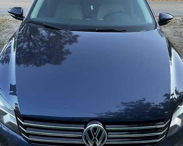 Синій Фольксваген Пассат, об'ємом двигуна 2.5 л та пробігом 189 тис. км за 10200 $, фото 2 на Automoto.ua