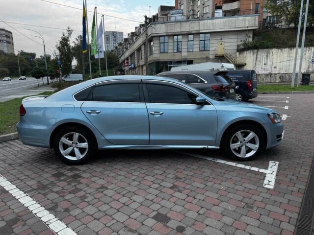 Синий Фольксваген Пассат, объемом двигателя 2.5 л и пробегом 330 тыс. км за 6790 $, фото 3 на Automoto.ua