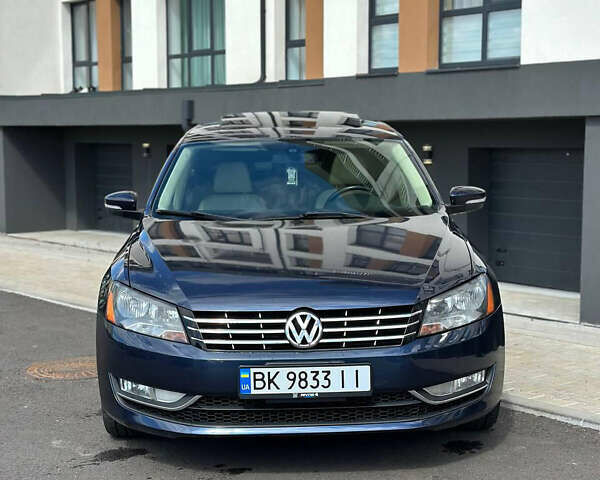 Синій Фольксваген Пассат, об'ємом двигуна 1.97 л та пробігом 247 тис. км за 11000 $, фото 2 на Automoto.ua