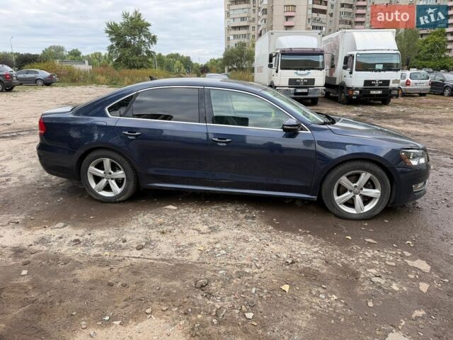 Синий Фольксваген Пассат, объемом двигателя 2.5 л и пробегом 178 тыс. км за 8800 $, фото 6 на Automoto.ua