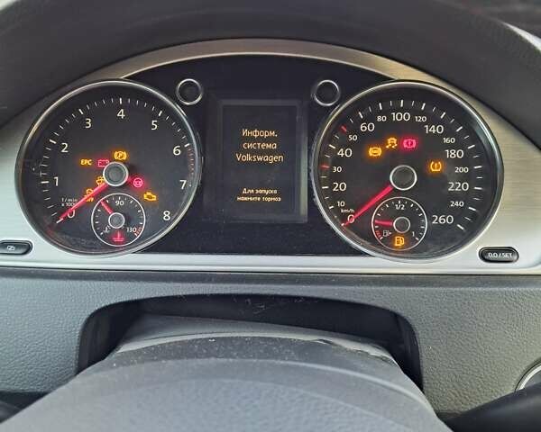 Синий Фольксваген Пассат, объемом двигателя 1.8 л и пробегом 150 тыс. км за 10500 $, фото 22 на Automoto.ua