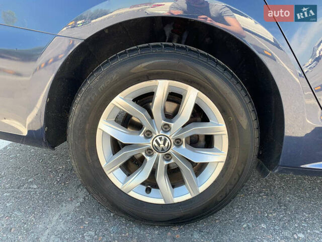 Синий Фольксваген Пассат, объемом двигателя 2.48 л и пробегом 232 тыс. км за 9200 $, фото 10 на Automoto.ua