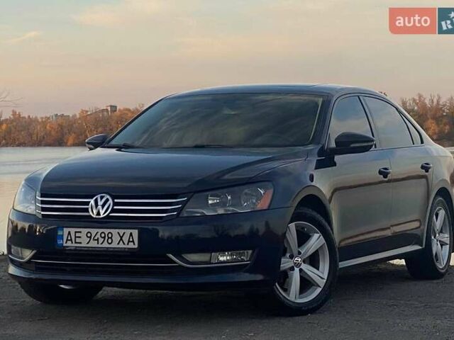 Фольксваген Пассат 2012 в Днепре (Днепропетровске) на Automoto.ua Синий Фольксваген Пассат, объемом двигателя 2 л и пробегом 280 тыс. км за 11450 $, фото 1 на Automoto.ua