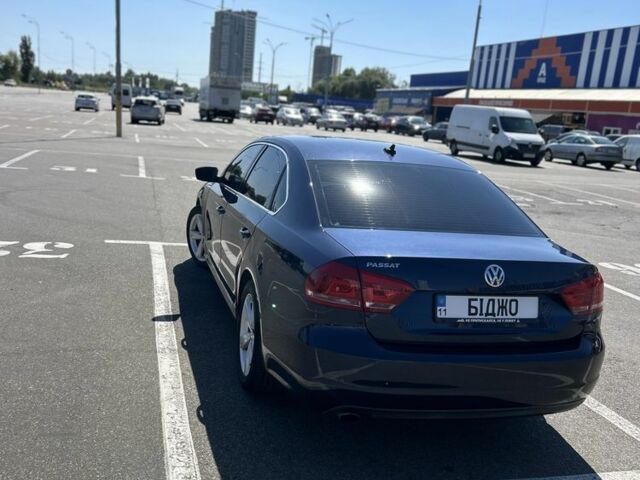 Фольксваген Пассат 2012 в Киеве на Automoto.ua Синий Фольксваген Пассат, объемом двигателя 2.5 л и пробегом 203 тыс. км за 9900 $, фото 3 на Automoto.ua
