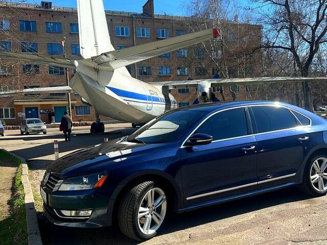 Синий Фольксваген Пассат, объемом двигателя 2 л и пробегом 260 тыс. км за 13600 $, фото 12 на Automoto.ua