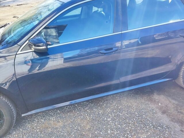 Синий Фольксваген Пассат, объемом двигателя 2.5 л и пробегом 240 тыс. км за 8000 $, фото 3 на Automoto.ua