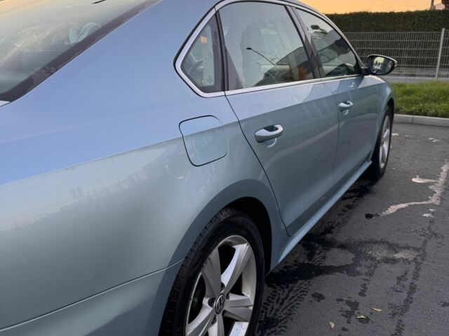 Синий Фольксваген Пассат, объемом двигателя 2.5 л и пробегом 207 тыс. км за 8800 $, фото 13 на Automoto.ua