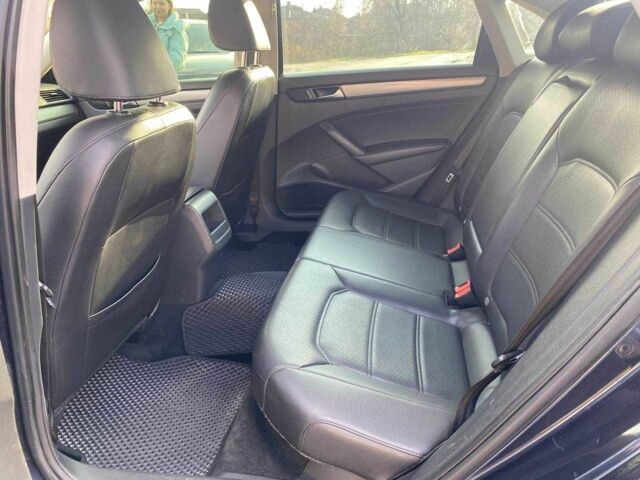 Синій Фольксваген Пассат, об'ємом двигуна 2.5 л та пробігом 188 тис. км за 9400 $, фото 7 на Automoto.ua