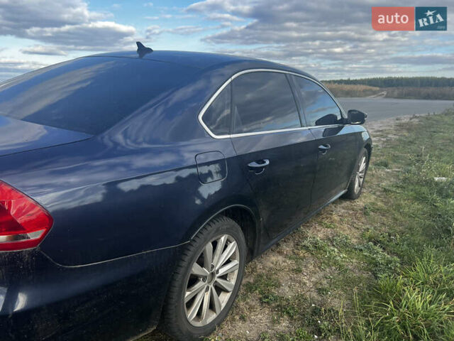 Синій Фольксваген Пассат, об'ємом двигуна 2 л та пробігом 221 тис. км за 8900 $, фото 4 на Automoto.ua