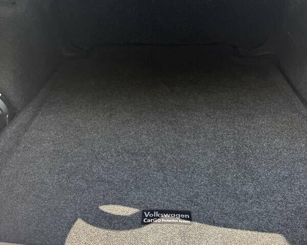 Синій Фольксваген Пассат, об'ємом двигуна 2.48 л та пробігом 237 тис. км за 9000 $, фото 18 на Automoto.ua