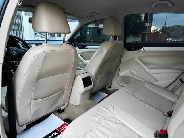 Синий Фольксваген Пассат, объемом двигателя 2.5 л и пробегом 330 тыс. км за 6790 $, фото 23 на Automoto.ua