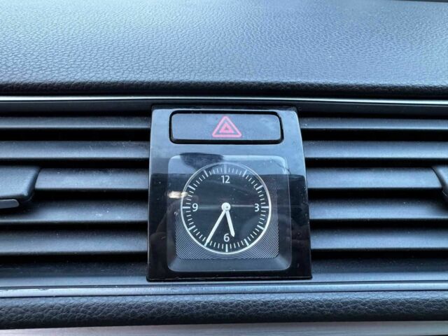 Синий Фольксваген Пассат, объемом двигателя 2.5 л и пробегом 330 тыс. км за 6790 $, фото 16 на Automoto.ua