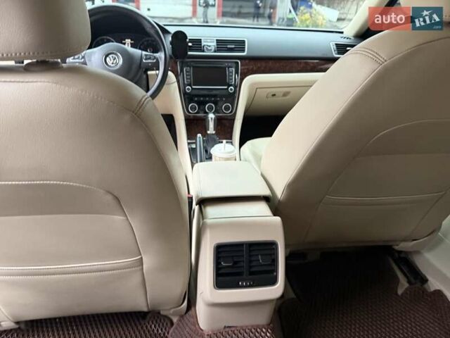 Синій Фольксваген Пассат, об'ємом двигуна 2.5 л та пробігом 127 тис. км за 11900 $, фото 12 на Automoto.ua