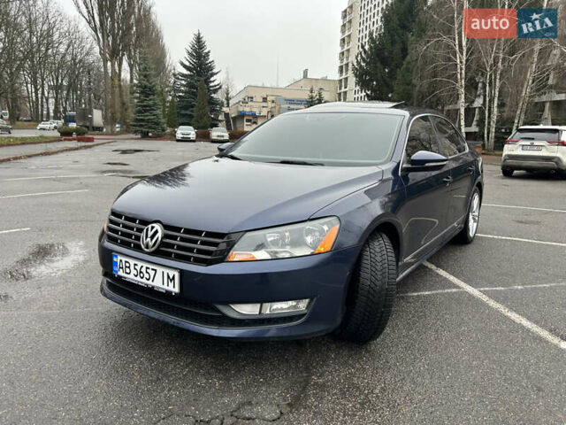 Синий Фольксваген Пассат, объемом двигателя 2 л и пробегом 262 тыс. км за 12000 $, фото 24 на Automoto.ua