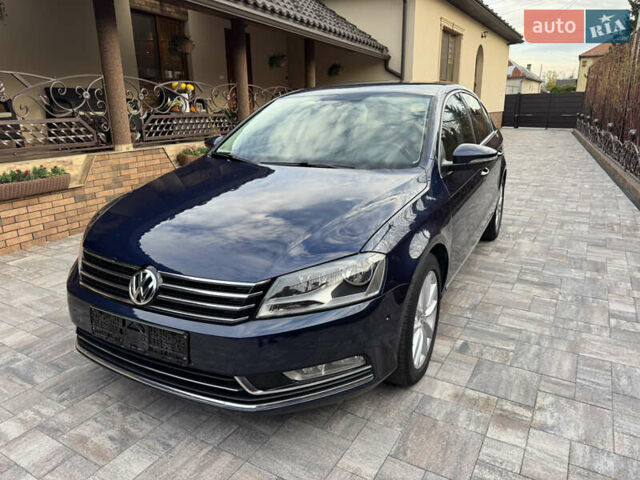 Синий Фольксваген Пассат, объемом двигателя 1.4 л и пробегом 200 тыс. км за 9300 $, фото 1 на Automoto.ua