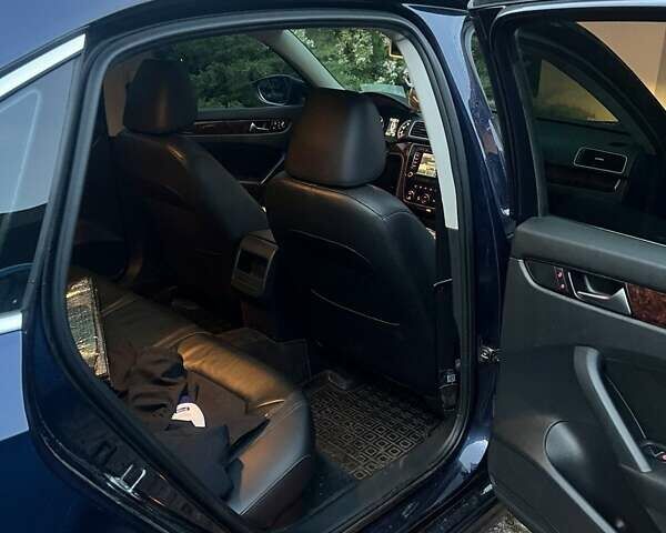 Фольксваген Пассат 2012 в Балте на Automoto.ua Синий Фольксваген Пассат, объемом двигателя 2 л и пробегом 260 тыс. км за 13400 $, фото 17 на Automoto.ua