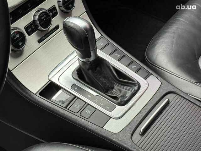 Синий Фольксваген Пассат, объемом двигателя 2 л и пробегом 263 тыс. км за 11690 $, фото 13 на Automoto.ua