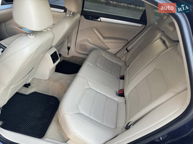 Синий Фольксваген Пассат, объемом двигателя 1.97 л и пробегом 170 тыс. км за 10590 $, фото 39 на Automoto.ua