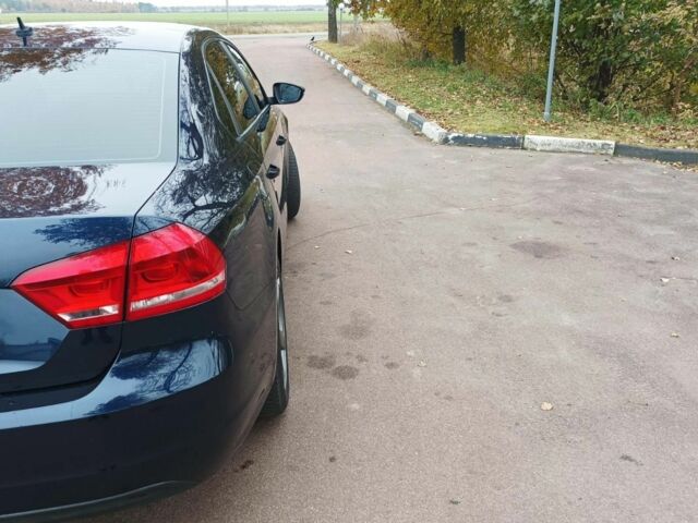 Синій Фольксваген Пассат, об'ємом двигуна 2.5 л та пробігом 157 тис. км за 9700 $, фото 8 на Automoto.ua