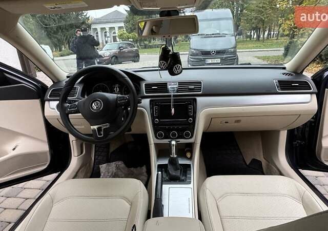 Синий Фольксваген Пассат, объемом двигателя 2.5 л и пробегом 271 тыс. км за 10200 $, фото 16 на Automoto.ua