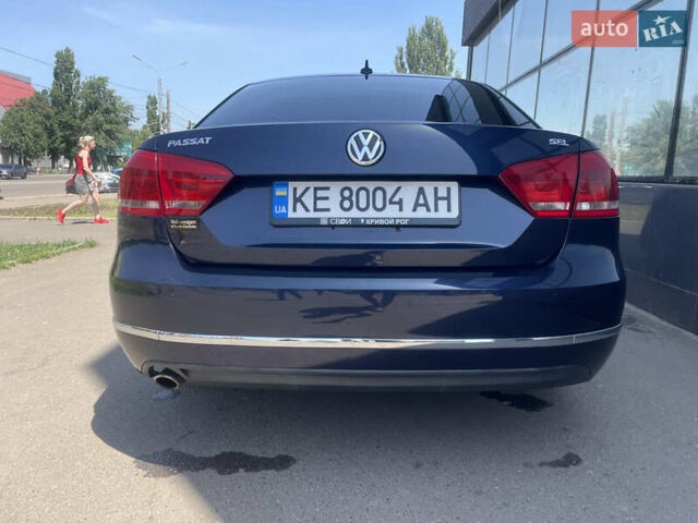 Синий Фольксваген Пассат, объемом двигателя 2.48 л и пробегом 270 тыс. км за 9999 $, фото 6 на Automoto.ua