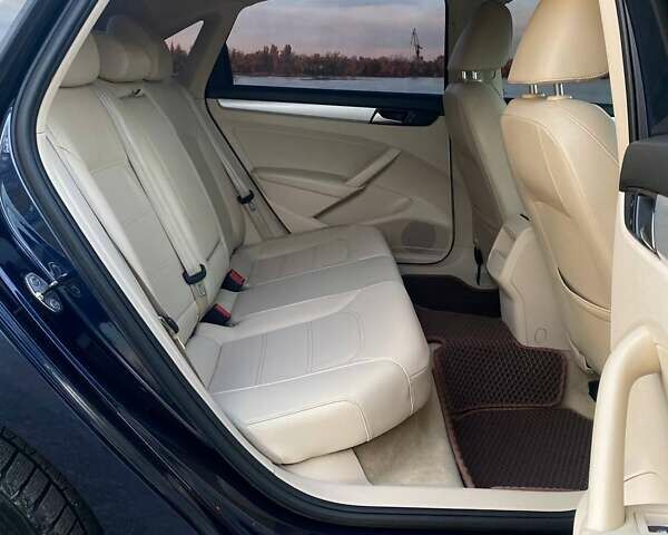 Фольксваген Пассат 2012 в Днепре (Днепропетровске) на Automoto.ua Синий Фольксваген Пассат, объемом двигателя 2 л и пробегом 280 тыс. км за 11450 $, фото 24 на Automoto.ua