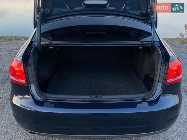 Фольксваген Пассат 2012 в Днепре (Днепропетровске) на Automoto.ua Синий Фольксваген Пассат, объемом двигателя 2 л и пробегом 280 тыс. км за 11450 $, фото 26 на Automoto.ua