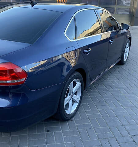 Синий Фольксваген Пассат, объемом двигателя 2.5 л и пробегом 210 тыс. км за 11300 $, фото 7 на Automoto.ua