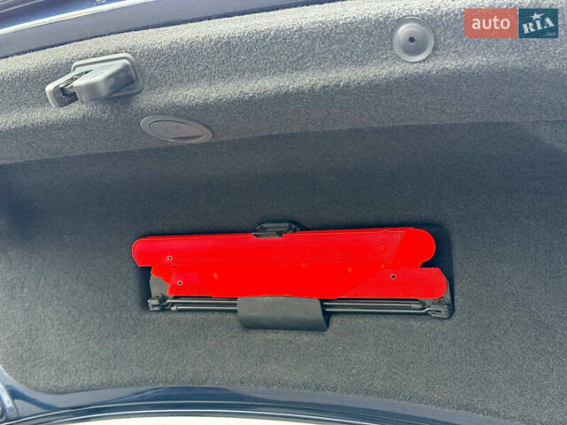 Синий Фольксваген Пассат, объемом двигателя 2 л и пробегом 263 тыс. км за 11690 $, фото 19 на Automoto.ua