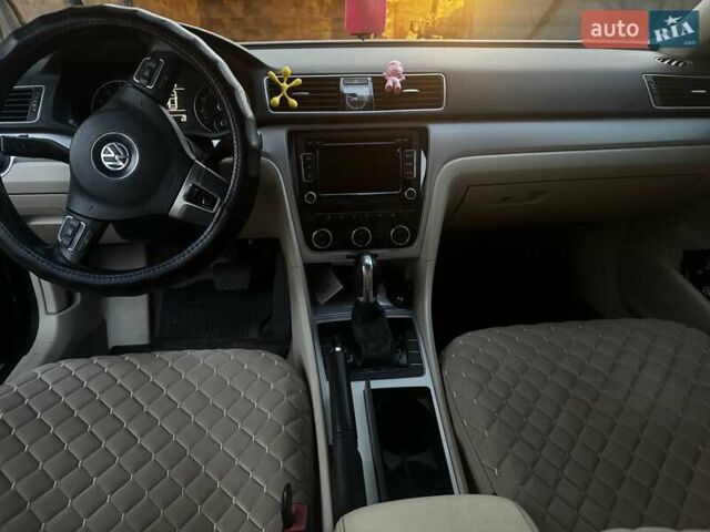 Синій Фольксваген Пассат, об'ємом двигуна 2.5 л та пробігом 189 тис. км за 10200 $, фото 6 на Automoto.ua