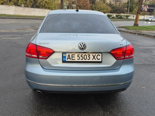 Синий Фольксваген Пассат, объемом двигателя 2.5 л и пробегом 305 тыс. км за 9200 $, фото 3 на Automoto.ua