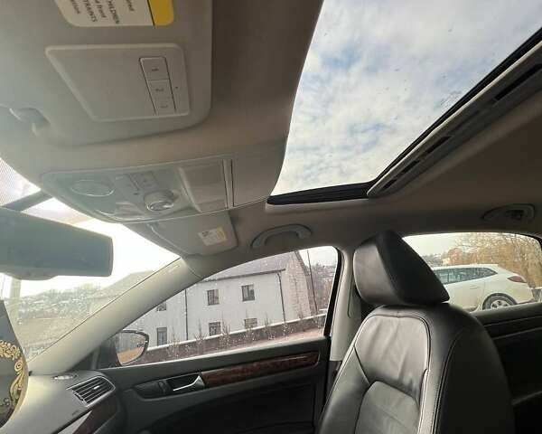 Фольксваген Пассат 2012 в Балте на Automoto.ua Синий Фольксваген Пассат, объемом двигателя 2 л и пробегом 260 тыс. км за 13400 $, фото 7 на Automoto.ua