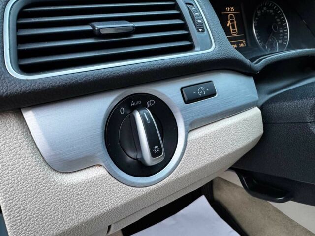 Синий Фольксваген Пассат, объемом двигателя 2.5 л и пробегом 330 тыс. км за 6790 $, фото 11 на Automoto.ua