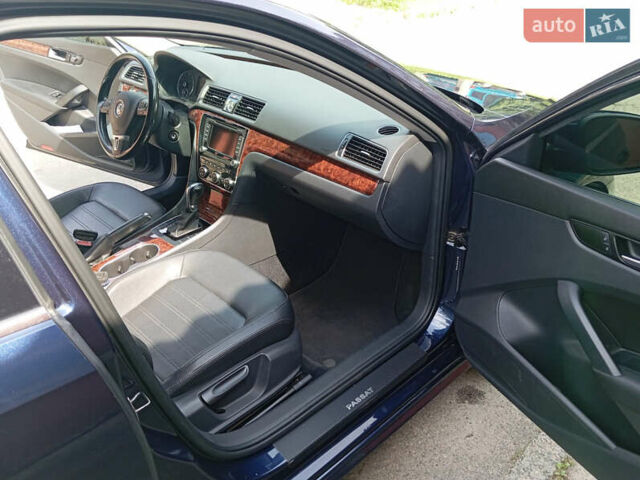 Синий Фольксваген Пассат, объемом двигателя 2.48 л и пробегом 355 тыс. км за 9500 $, фото 11 на Automoto.ua