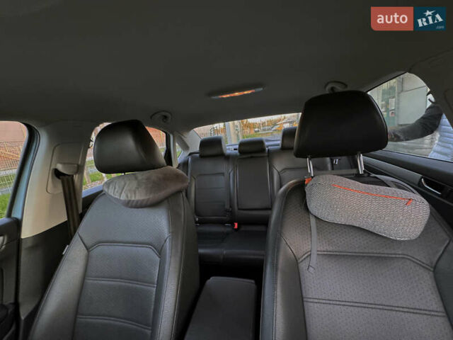 Синій Фольксваген Пассат, об'ємом двигуна 2.5 л та пробігом 198 тис. км за 8800 $, фото 14 на Automoto.ua