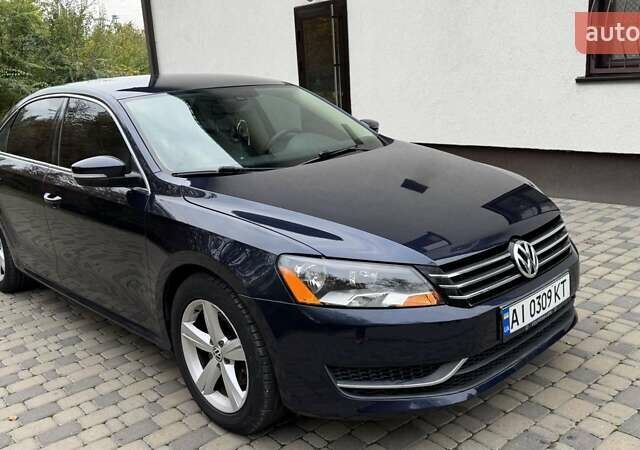 Синий Фольксваген Пассат, объемом двигателя 2.5 л и пробегом 271 тыс. км за 10200 $, фото 4 на Automoto.ua