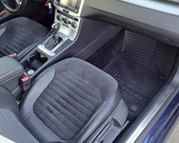 Синий Фольксваген Пассат, объемом двигателя 1.8 л и пробегом 150 тыс. км за 10500 $, фото 14 на Automoto.ua