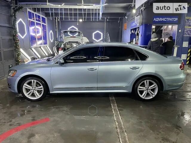 Синий Фольксваген Пассат, объемом двигателя 2 л и пробегом 168 тыс. км за 11000 $, фото 1 на Automoto.ua