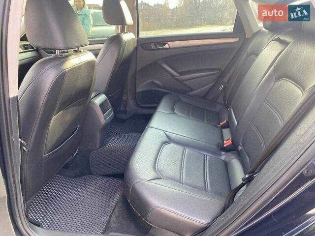 Синий Фольксваген Пассат, объемом двигателя 2.5 л и пробегом 188 тыс. км за 9400 $, фото 6 на Automoto.ua