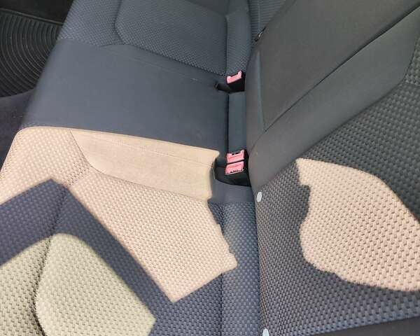 Синій Фольксваген Пассат, об'ємом двигуна 2.48 л та пробігом 340 тис. км за 7900 $, фото 13 на Automoto.ua