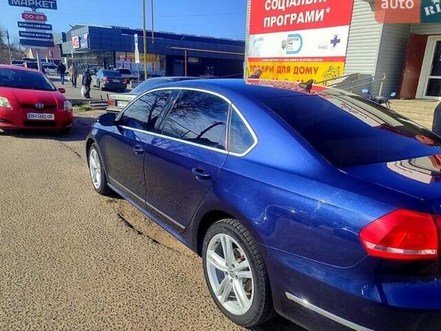 Синий Фольксваген Пассат, объемом двигателя 2 л и пробегом 380 тыс. км за 10000 $, фото 2 на Automoto.ua