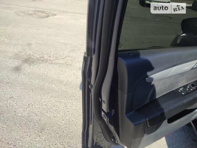 Синий Фольксваген Пассат, объемом двигателя 2 л и пробегом 240 тыс. км за 10500 $, фото 5 на Automoto.ua