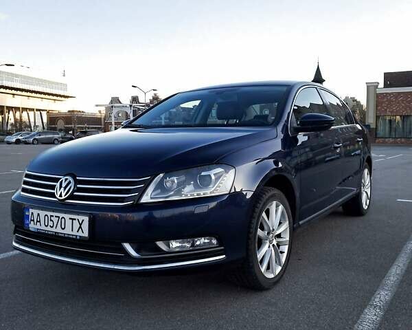 Синий Фольксваген Пассат, объемом двигателя 1.8 л и пробегом 150 тыс. км за 10500 $, фото 3 на Automoto.ua