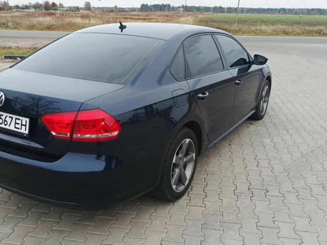 Синій Фольксваген Пассат, об'ємом двигуна 2.5 л та пробігом 157 тис. км за 9700 $, фото 10 на Automoto.ua