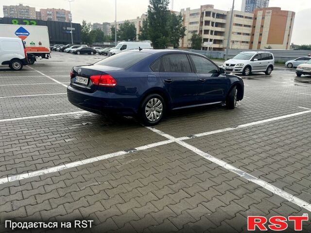 Синий Фольксваген Пассат, объемом двигателя 2.5 л и пробегом 273 тыс. км за 8300 $, фото 3 на Automoto.ua