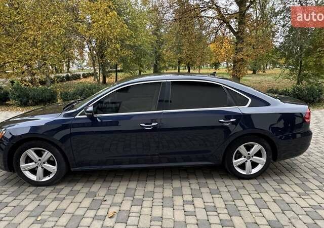 Синий Фольксваген Пассат, объемом двигателя 2.5 л и пробегом 271 тыс. км за 10200 $, фото 3 на Automoto.ua