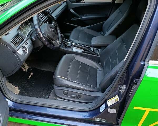 Синій Фольксваген Пассат, об'ємом двигуна 2.5 л та пробігом 479 тис. км за 6000 $, фото 3 на Automoto.ua